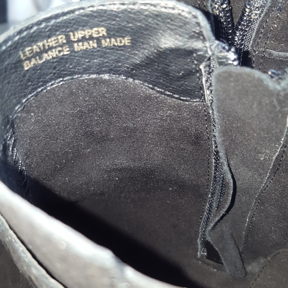 Le chateau ankle boots - Picture 3 of 3